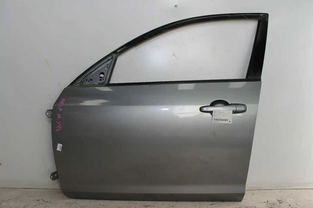 Used Mazda, 3 Left Front Door Bk Hatch 10/03 04/09 2005 – image 1 - All Good Parts