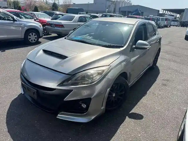 Used Mazda 3 2010 – image 1 - All Good Parts