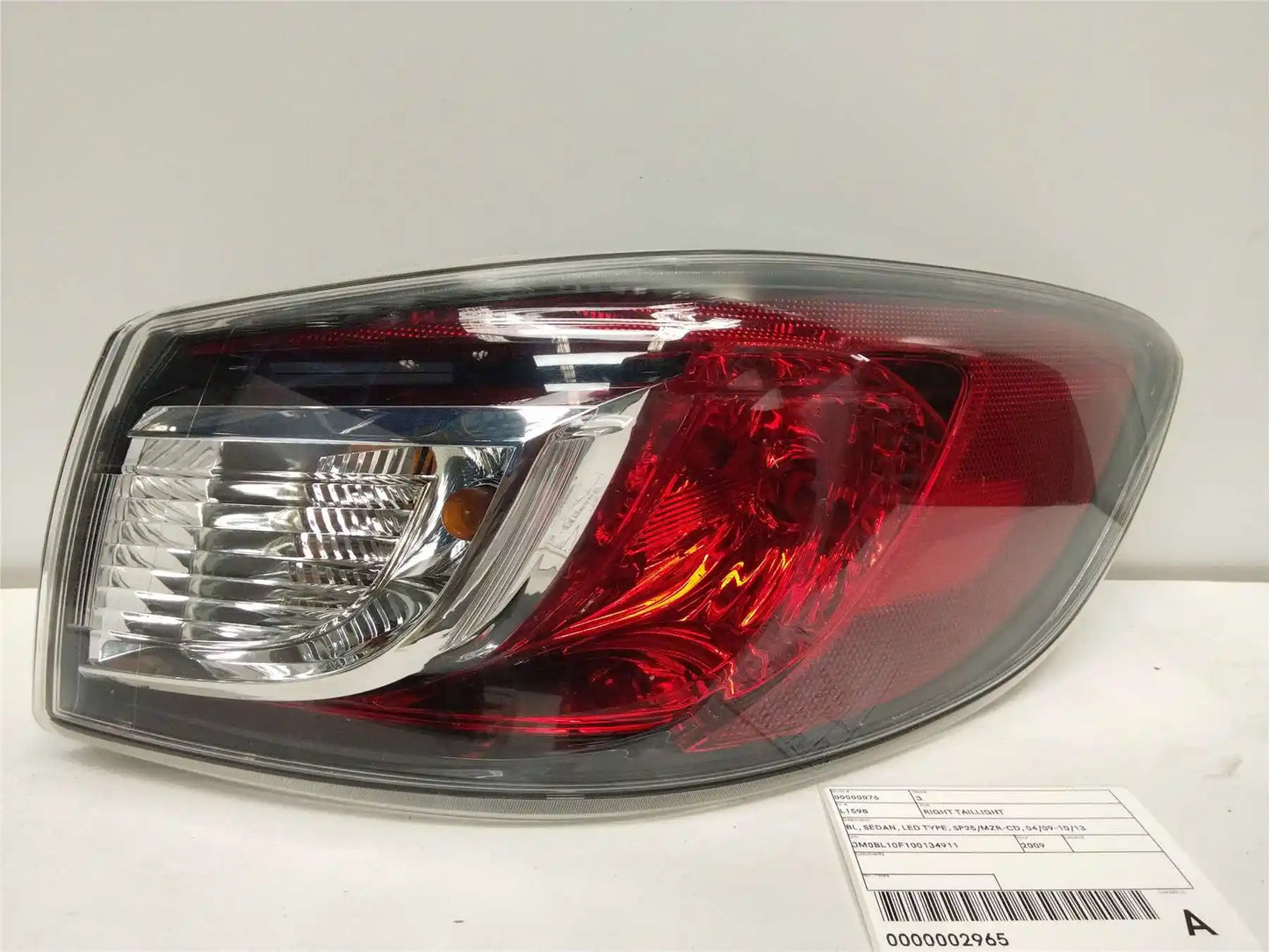 Used Mazda, 3 Right Taillight Bl Sedan Led Type Sp25/Mzr Cd 04/09 10/13 2009 – image 1 - All Good Parts