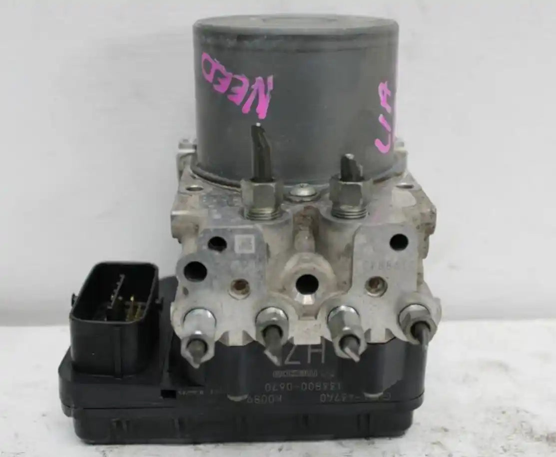 Used Mazda, 6 Abs Pump/Modulator Gj, 11/12-09/14 J1652 2014 – main images - All Good Parts