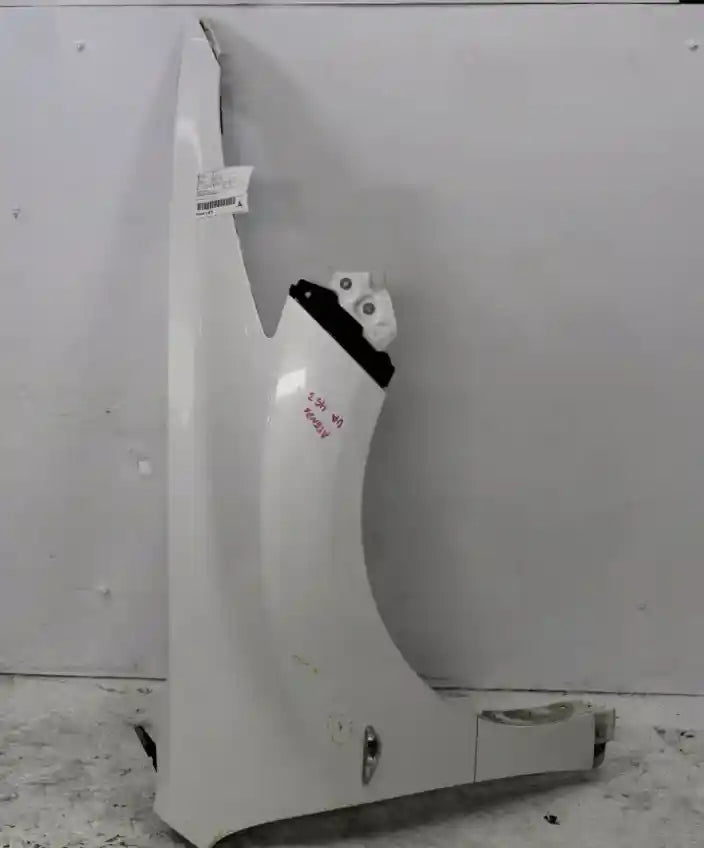 Used Mazda, 6 Right Guard Gh W/ Side Skirt & Repeater Type 02/08 11/12 2009 – image 1 - All Good Parts