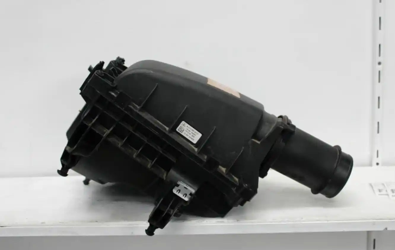 Used Mercedes, A Class Air Cleaner/Box Air Cleaner, W176, 1.6, Turbo Petrol, 09/12-03/18 J57721 2013 – main images - All Good Parts