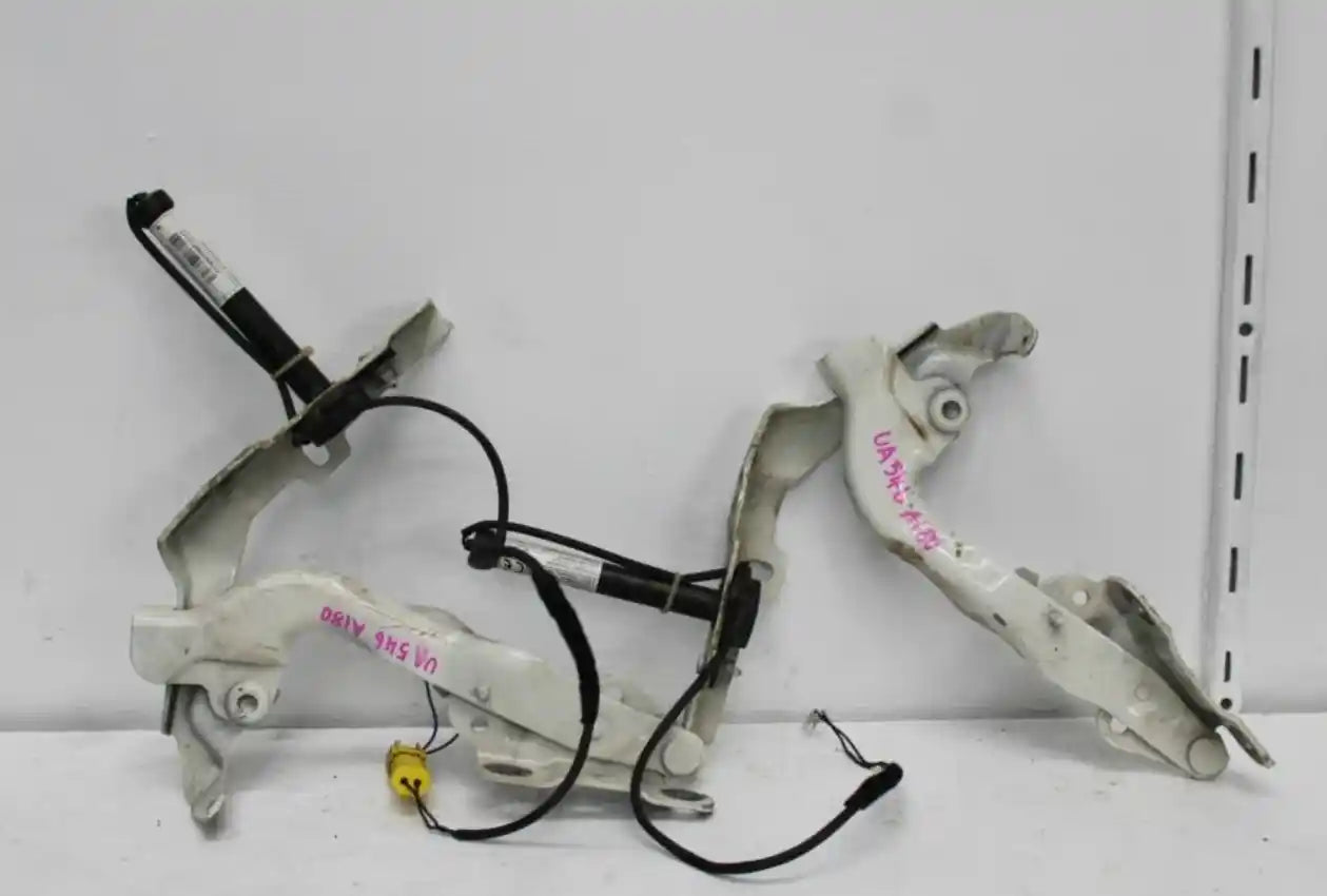 Used Mercedes, A Class Bonnet Hinge/Strut Hinges (Pair), W176, 09/12-03/18 J8170A 2013 – main images - All Good Parts
