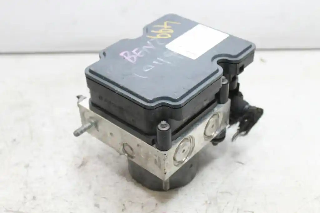 Used Mercedes, B Class Abs Pump/Modulator W246, P/N A0084317512, 12/11-02/19 J87086 2013 – main images - All Good Parts