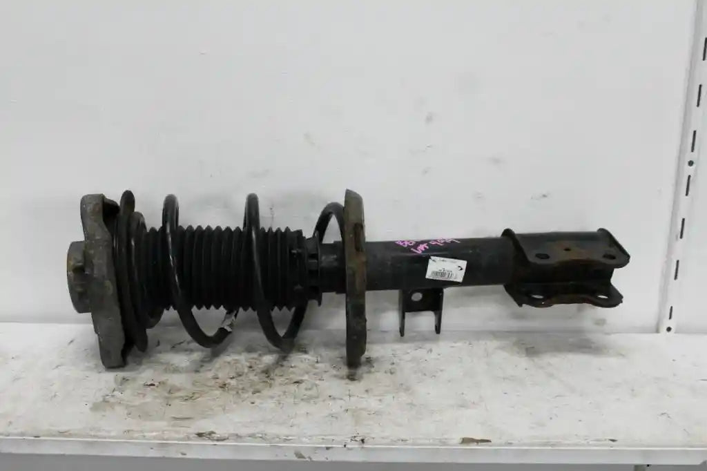 Used Mercedes, B Class Right Front Strut W246, 12/11-02/19 J27093 2013 – main images - All Good Parts