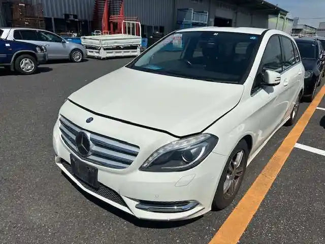 Used Mercedes, B Class Trans/Gearbox Auto Fwd Petrol 1.6 Turbo W246 724.002 Code 12/11 02/19 2013 – image 3 - All Good Parts