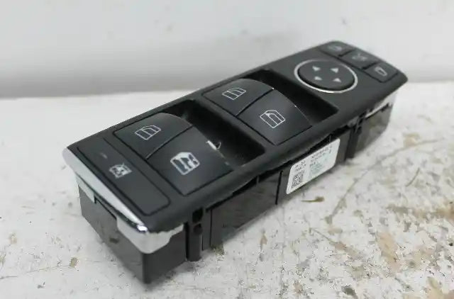 Used Mercedes, C Class Power Window Switch Rh Front (Master Switch) W/ Folding Mirror Type W204 07/07 05/11 2009 – image 1 - All Good Parts