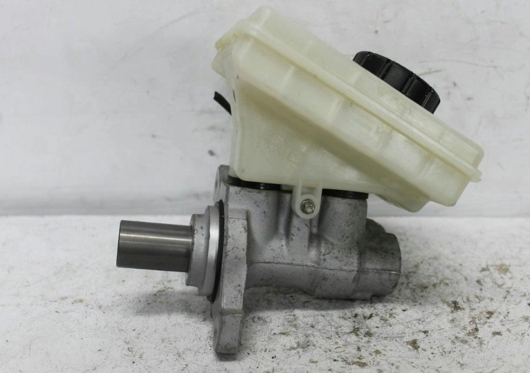 Used Mini, Cooper Master Cylinder R55/R56/R57 03/07 12/15 2010 – main images - All Good Parts