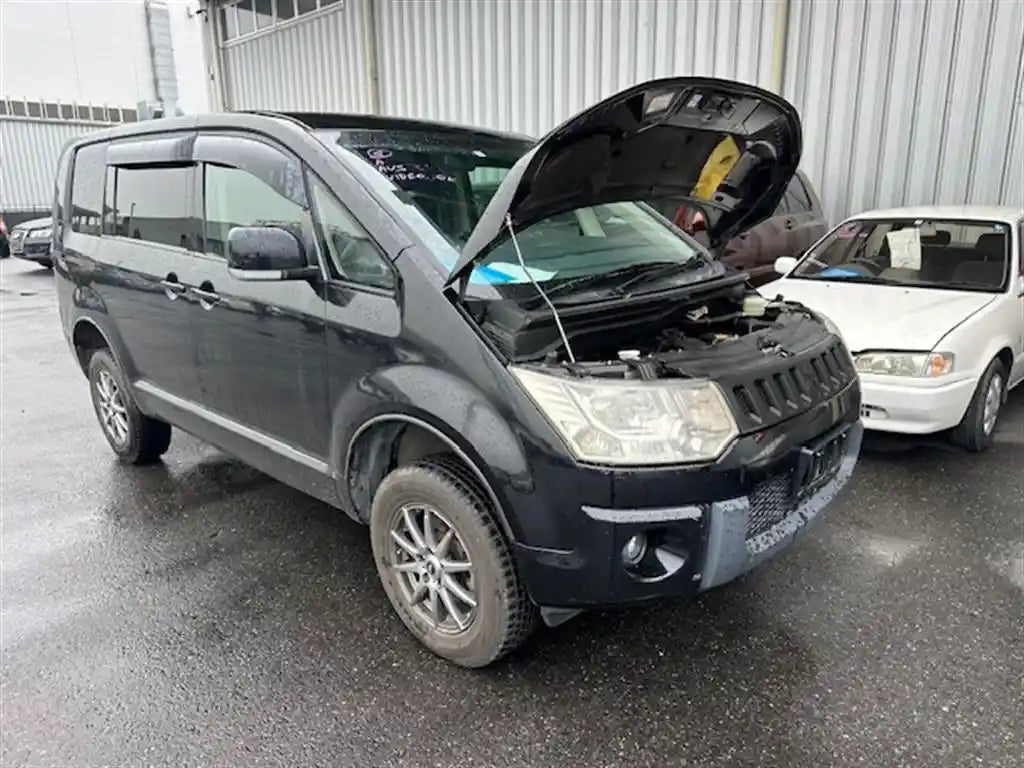 Used Mitsubishi Delica 2010 – image 2 - All Good Parts