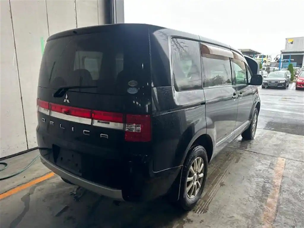 Used Mitsubishi Outlander 2010 – image 3 - All Good Parts