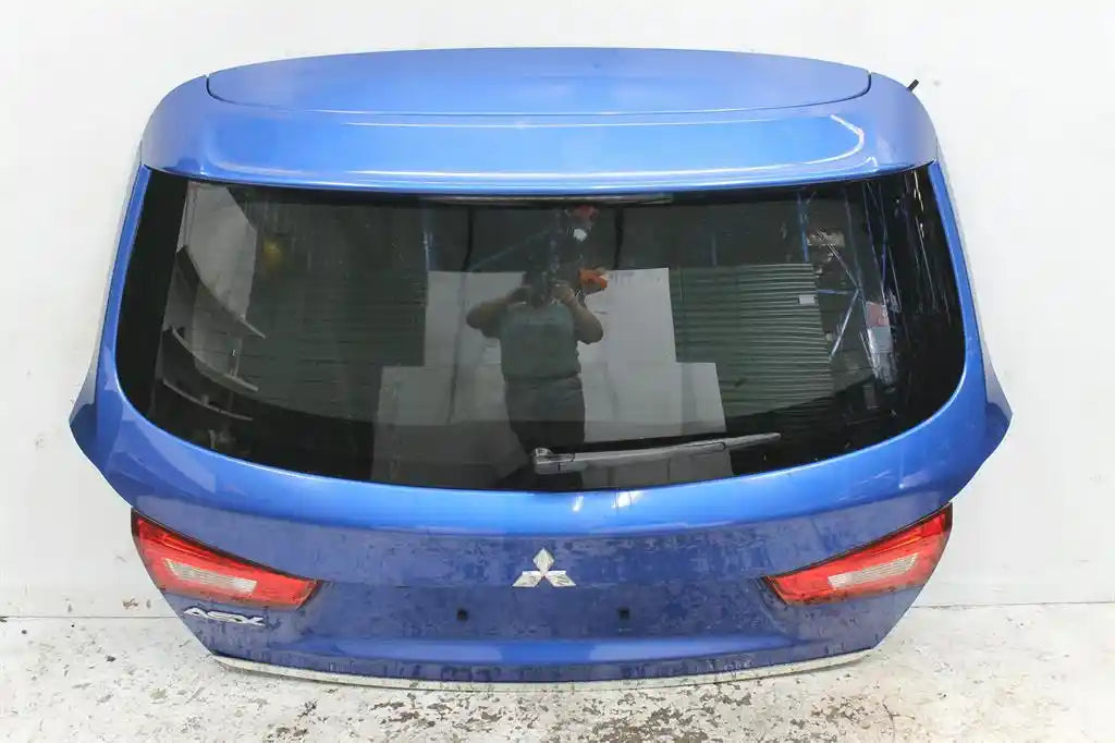 Used Mitsubishi, ASX Bootlid/Tailgate Tailgate Xb Xc W/ Camera Type 09/13 06/17 2016 – image 1 - All Good Parts