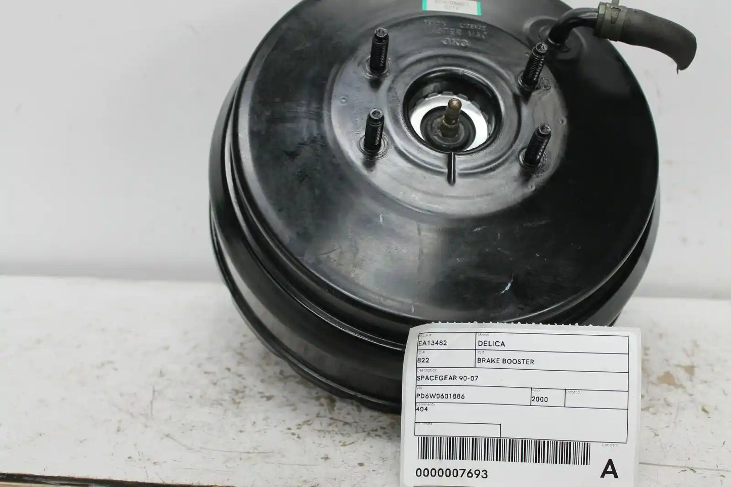 Used Mitsubishi, Delica Brake Booster Spacegear 90 07 2000 – image 1 - All Good Parts