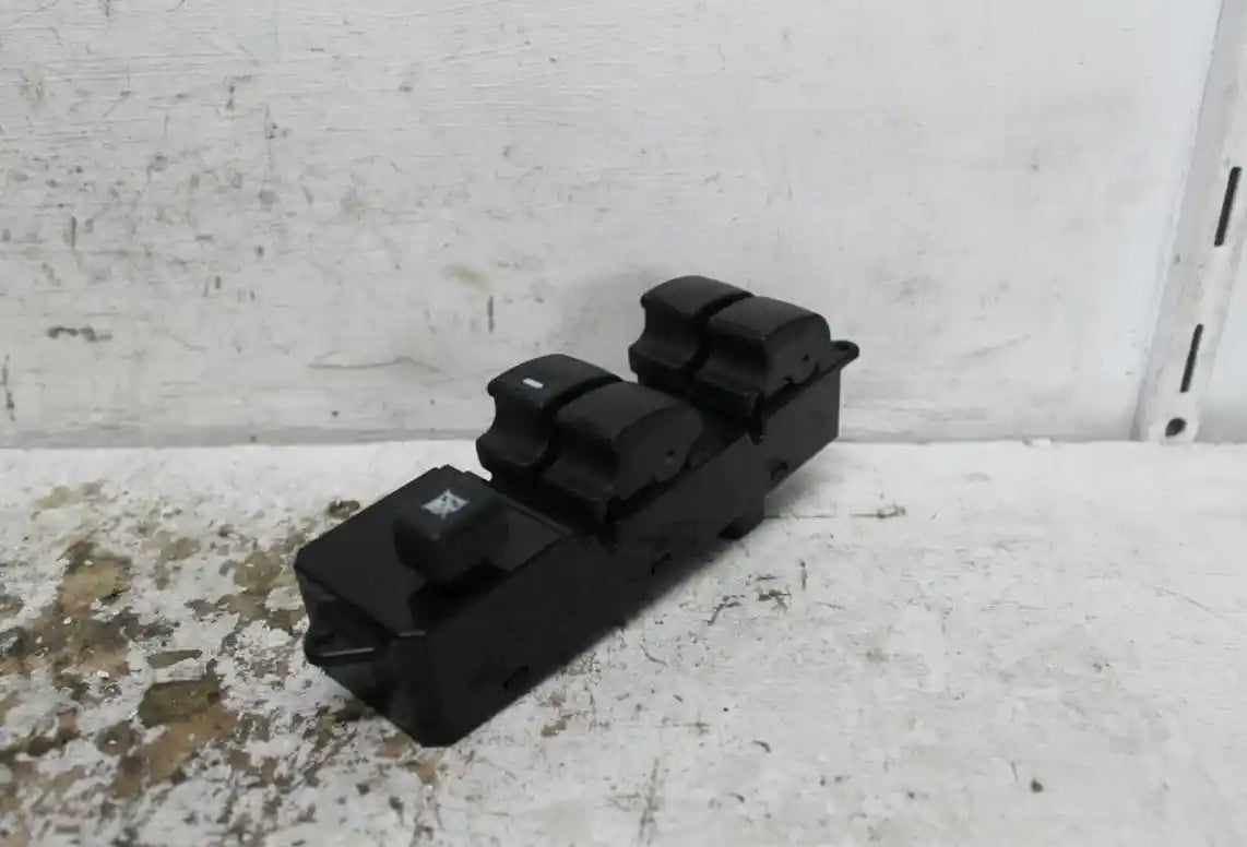 Used Mitsubishi, Delica Power Window Switch 5Th Gen 07 18 (Import) 2007 – main images - All Good Parts