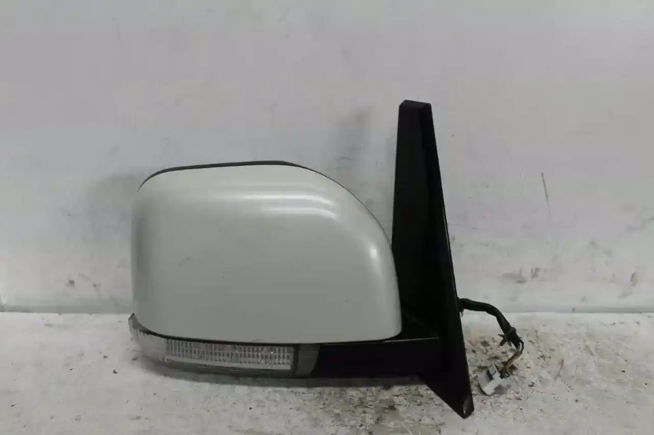 Used Mitsubishi, Delica Right Door Mirror 5Th Gen 07 18 (Import) 2007 – main images - All Good Parts
