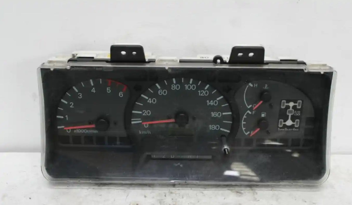 Used Mitsubishi, Delica Instrument Cluster Spacegear, Auto, Diesel, 90- J65252 2001 – main images - All Good Parts