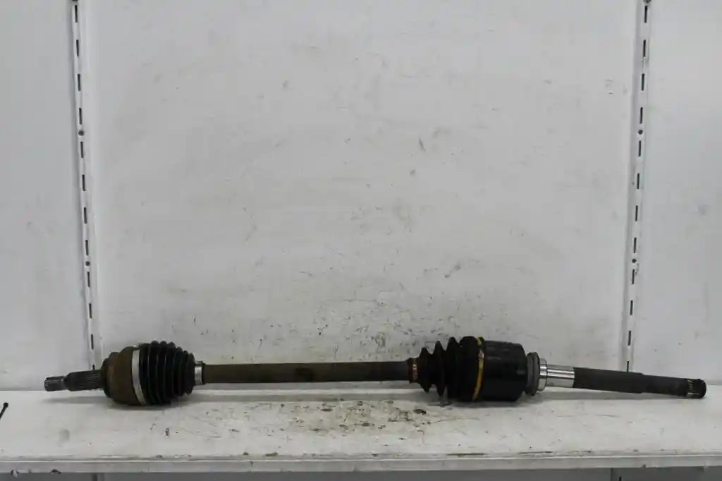 Used Mitsubishi, Outlander Right Driveshaft Front Fwd Petrol 2.4 Zj Zl 10/12 07/21 2014 – image 1 - All Good Parts