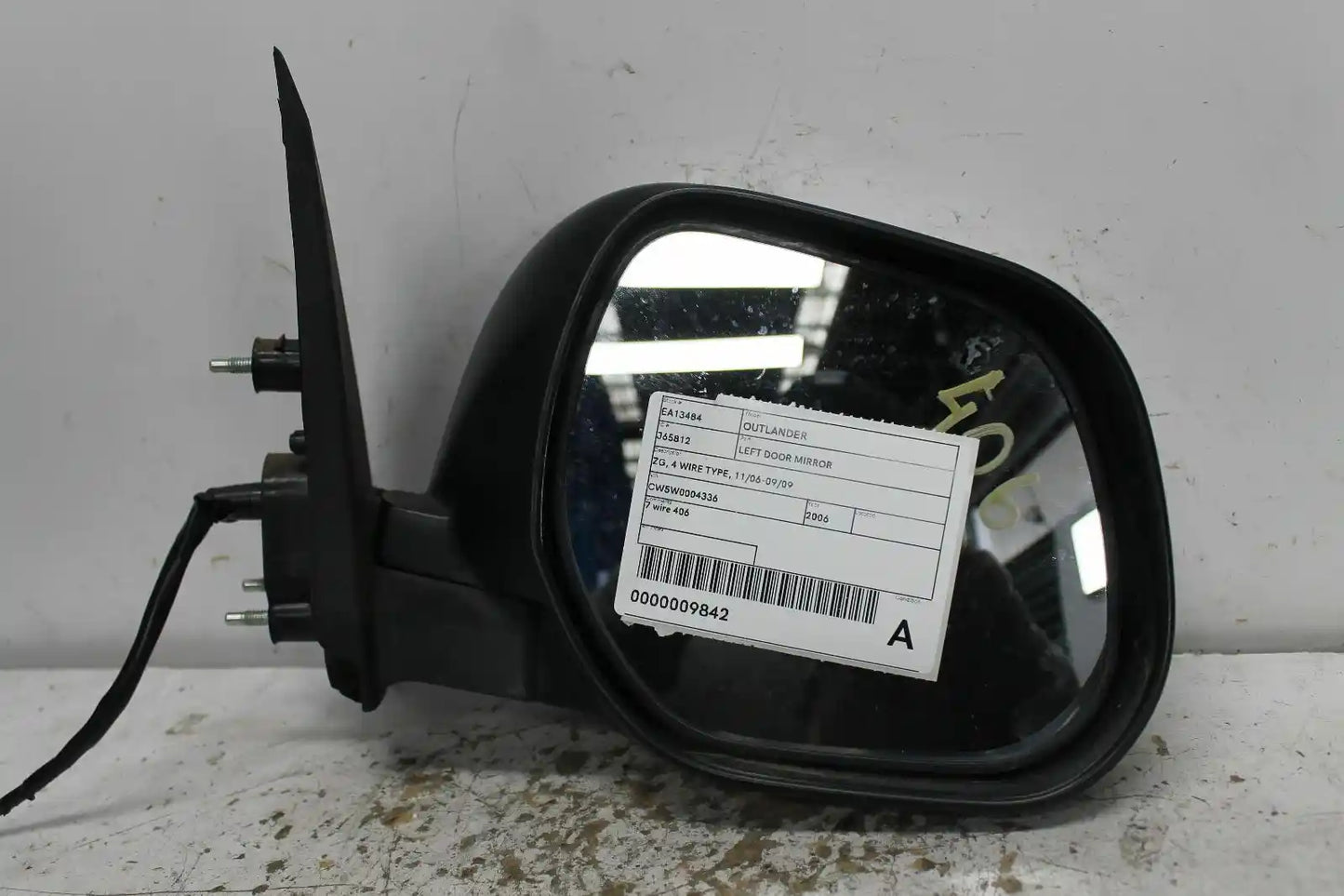 Used Mitsubishi, Outlander Left Door Mirror Zg 4 Wire Type 11/06 09/09 2006 – image 1 - All Good Parts
