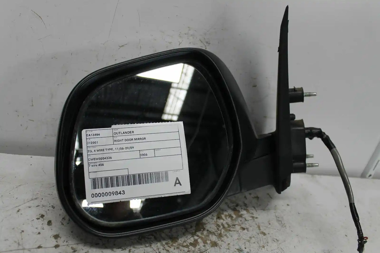 Used Mitsubishi, Outlander Right Door Mirror Zg 4 Wire Type 11/06 09/09 2006 – image 1 - All Good Parts