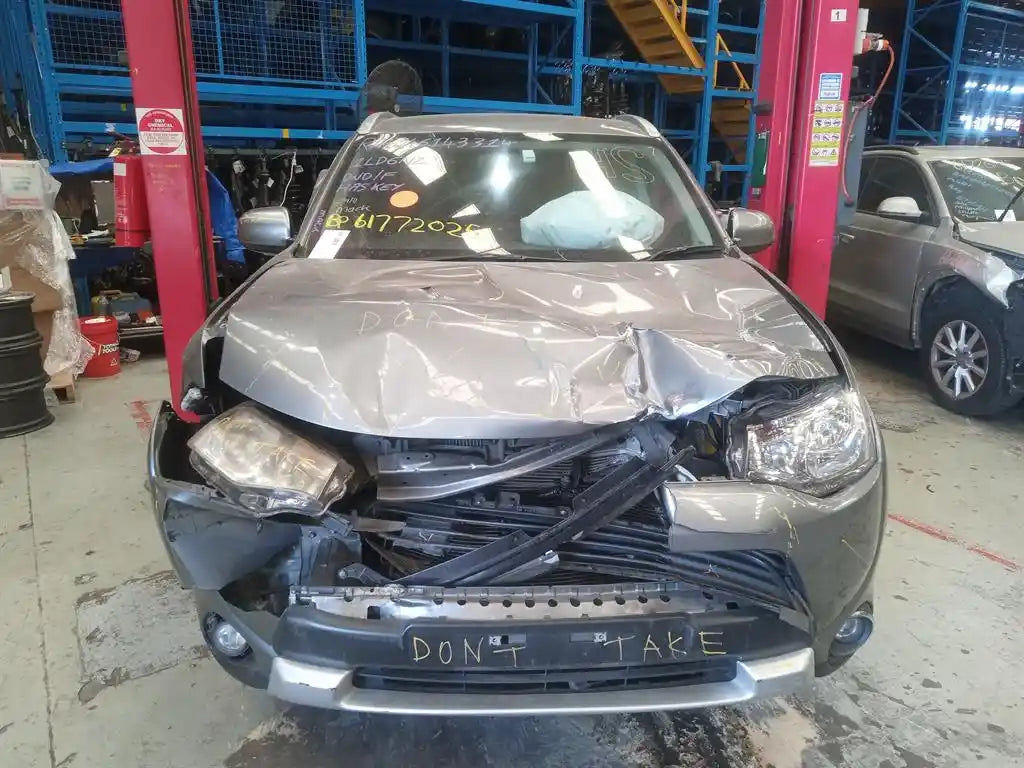 Used Mitsubishi, Outlander Rear Prop Shaft 2.4 Petrol Zj Zl 10/12 07/21 2014 – image 2 - All Good Parts