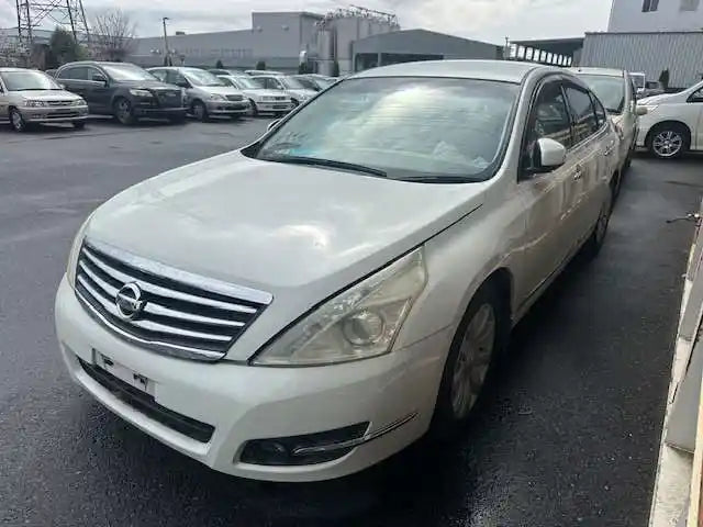 Used Nissan Maxima 2009 – image 2 - All Good Parts