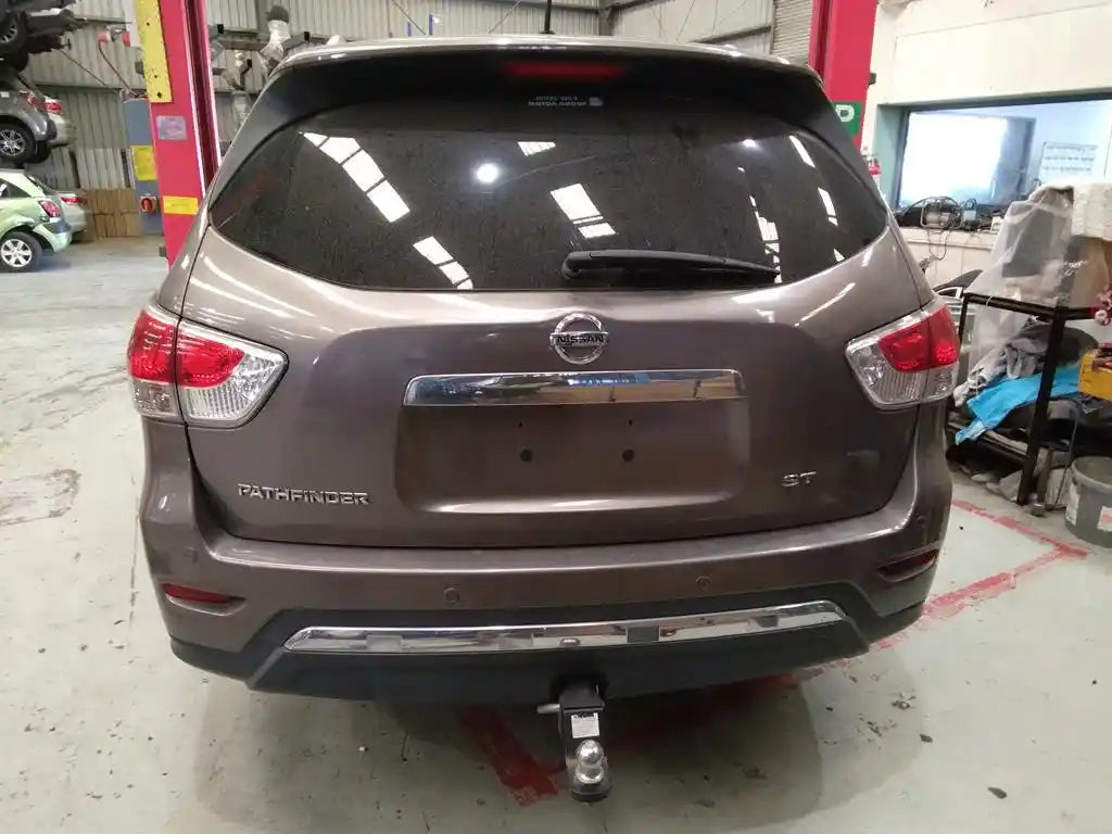 Used Nissan Pathfinder 2014 – image 4 - All Good Parts