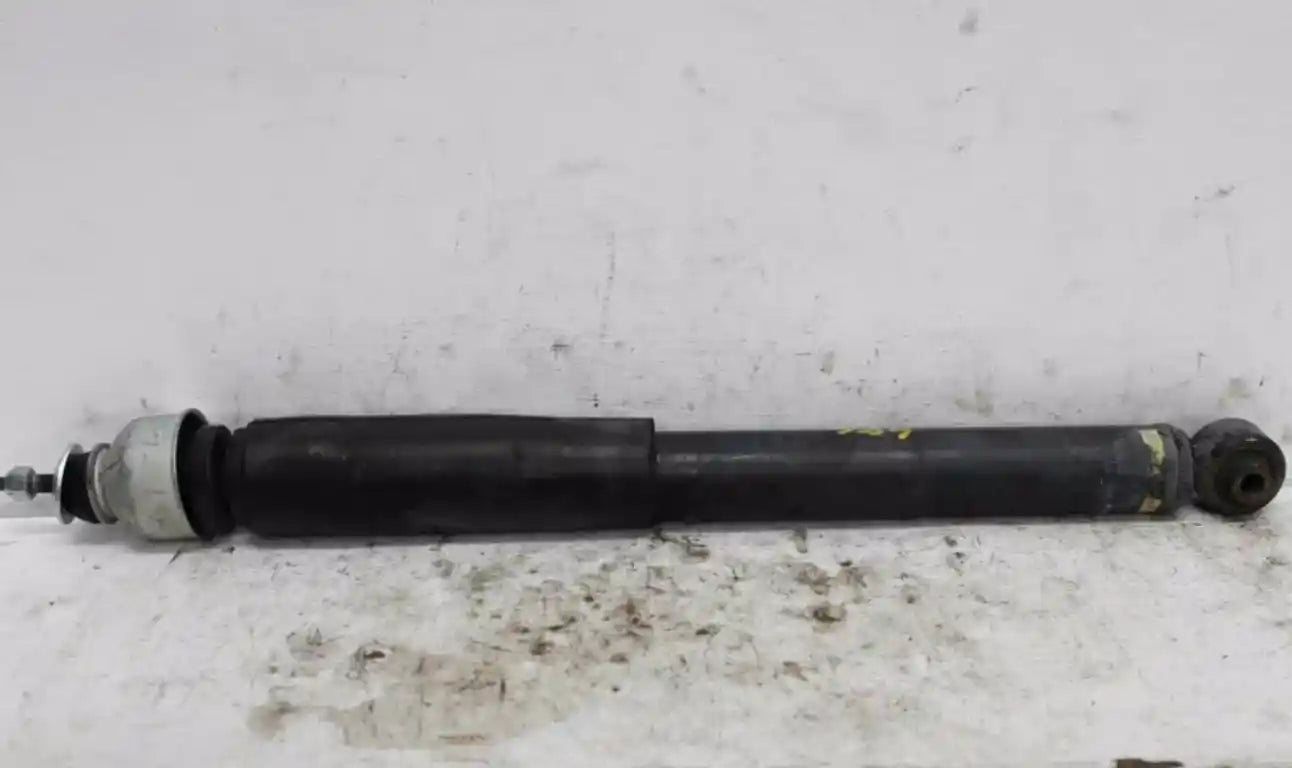 Used Nissan, Juke Left Rear Strut F15, Turbo Type, 06/10-12/19 J14318 2013 – main images - All Good Parts