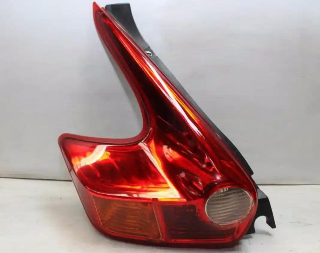 Used Nissan, Juke Left Taillight F15, 06/10-01/15 J21547 2013 – main images - All Good Parts