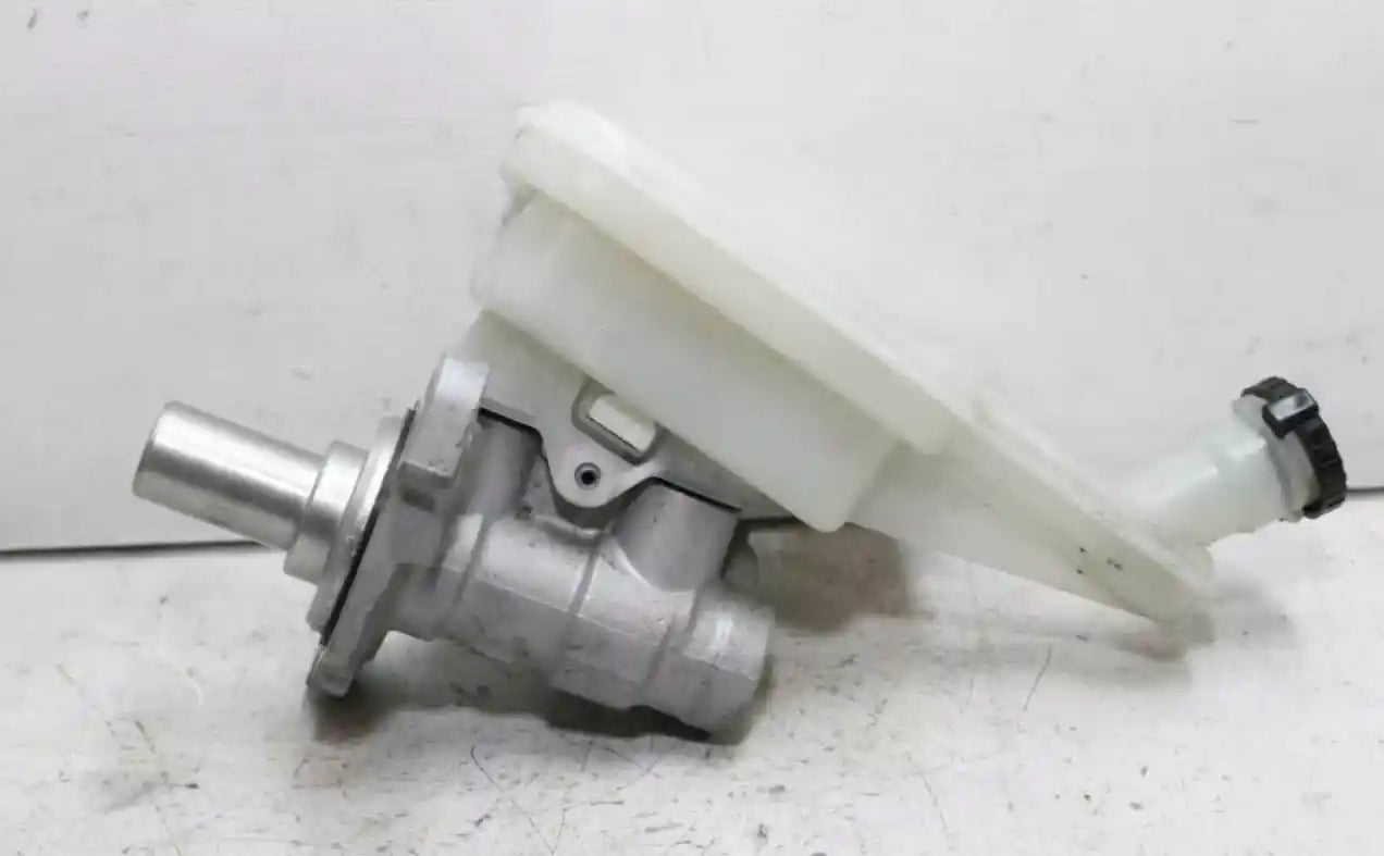Used Nissan, Juke Master Cylinder F15, 06/10-12/19 1777 2011 – image 2 - All Good Parts