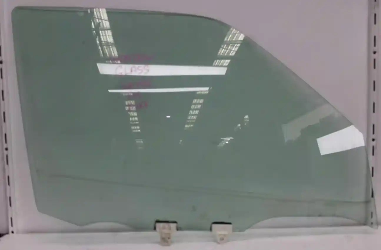 Used Nissan, Juke Right Front Door Window F15, 06/10-12/19 J1809 2011 – main images - All Good Parts