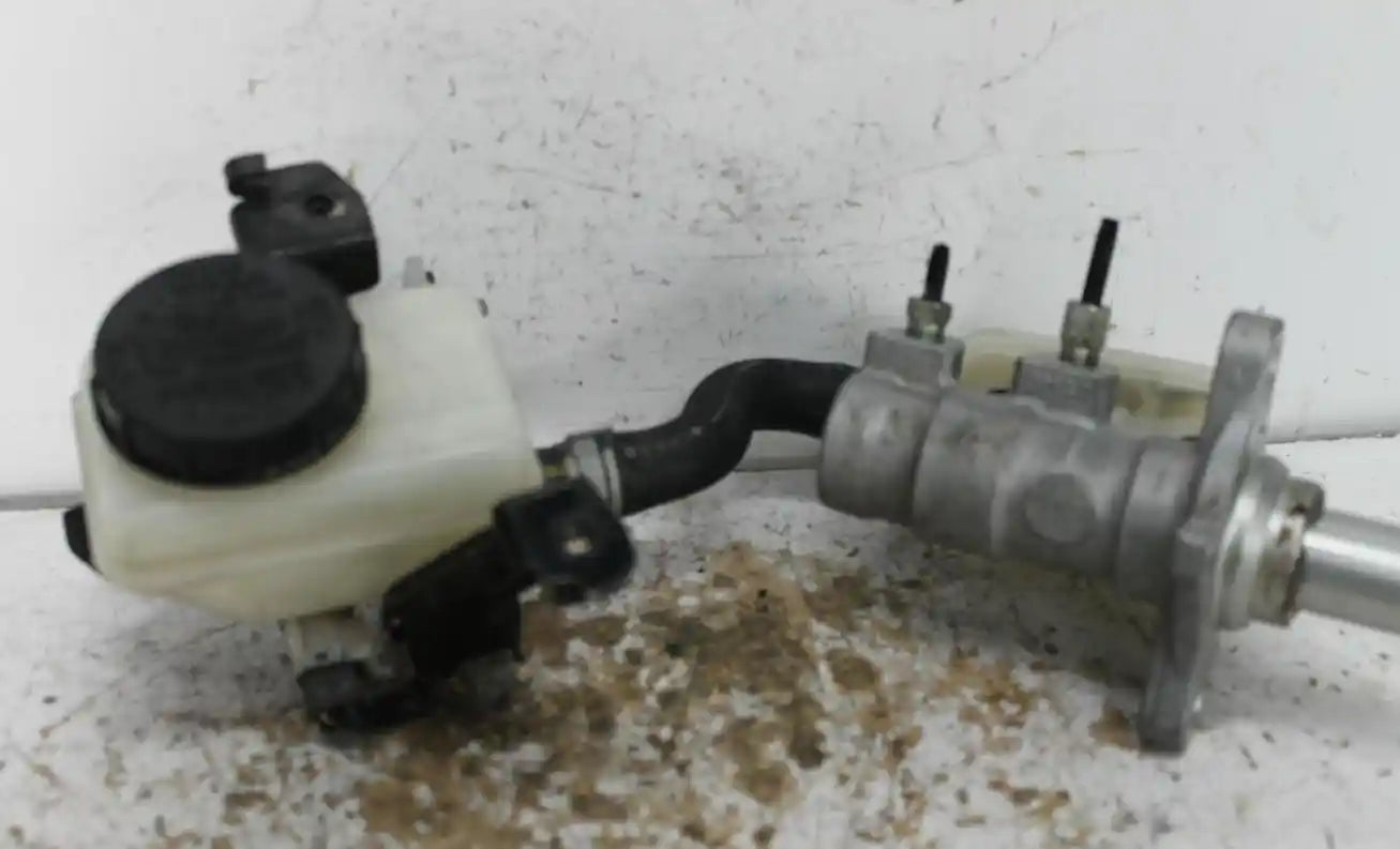 Used Nissan, Maxima Master Cylinder J32 06/09 09/14 2009 – main images - All Good Parts