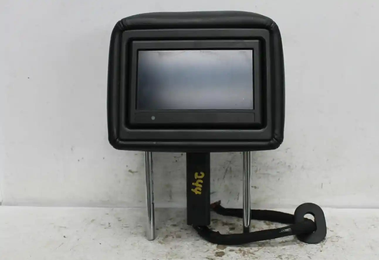 Used Nissan, Pathfinder Headrest Rh Front Leather R52 06/13 04/21 2015 – image 1 - All Good Parts