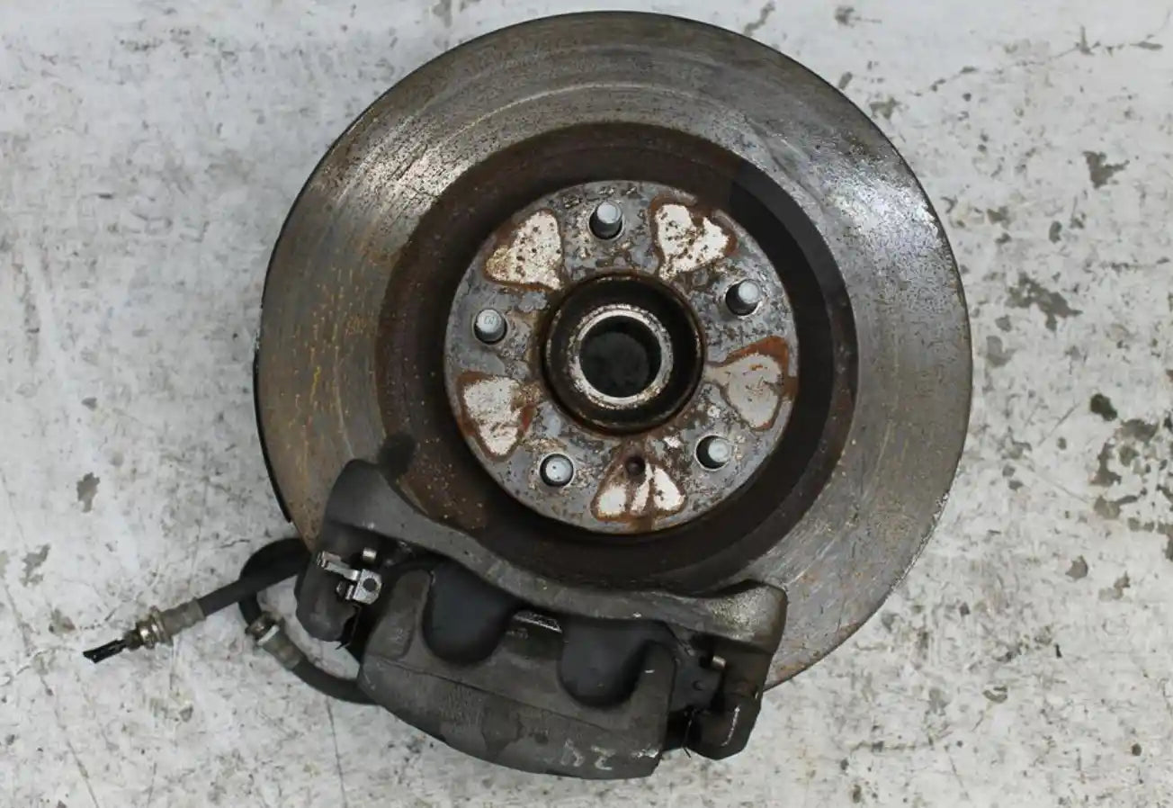 Used Nissan, Pathfinder Left Front Hub Assembly R52 06/13 04/21 2015 – image 1 - All Good Parts