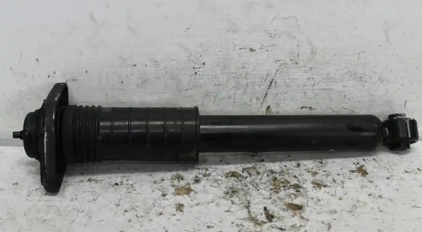 Used Nissan, Pathfinder Left Rear Strut R52 06/13 04/21 2015 – image 1 - All Good Parts