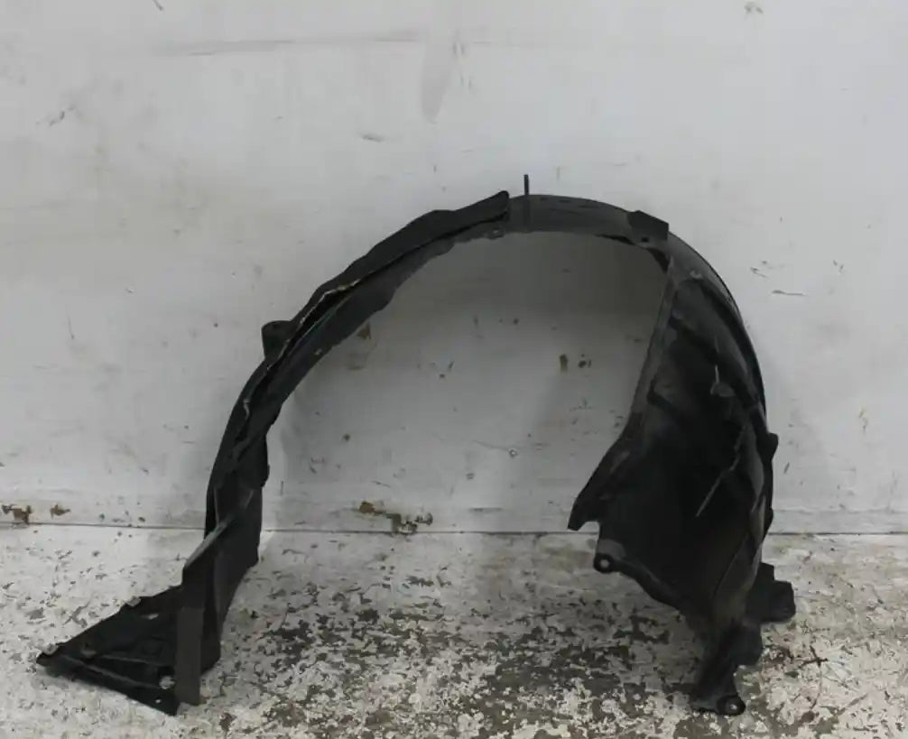 Used Nissan, Pathfinder Right Guard Liner R52 06/13 04/21 2015 – image 1 - All Good Parts