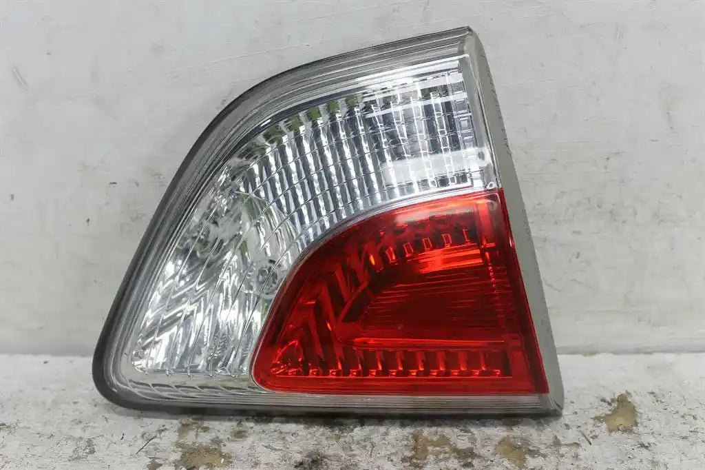 Used Nissan, Pathfinder Rear Garnish Tailgate Lamp (Lh Side) R52 06/13 11/16 2014 – image 1 - All Good Parts