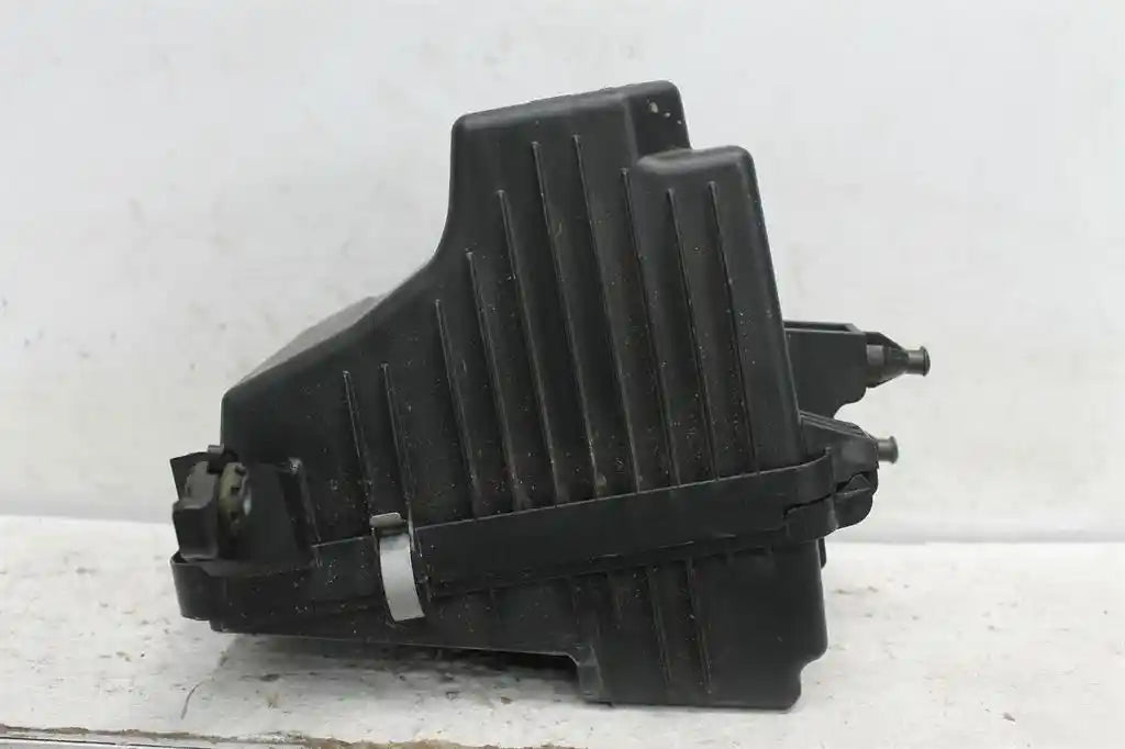 Used Nissan, Qashqai Air Cleaner/Box Air Cleaner J11 2.0 Petrol 12/13 07/21 2017 – image 1 - All Good Parts
