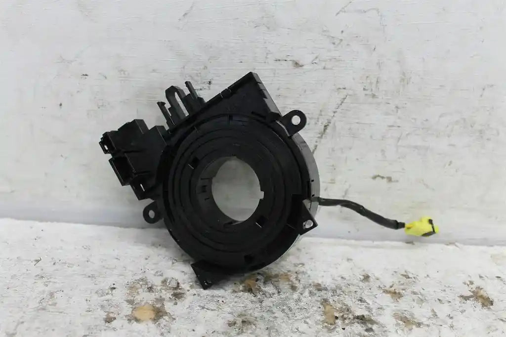 Used Nissan, Qashqai Airbag Module/Sensor Clockspring J11 12/13 07/21 2017 – image 1 - All Good Parts