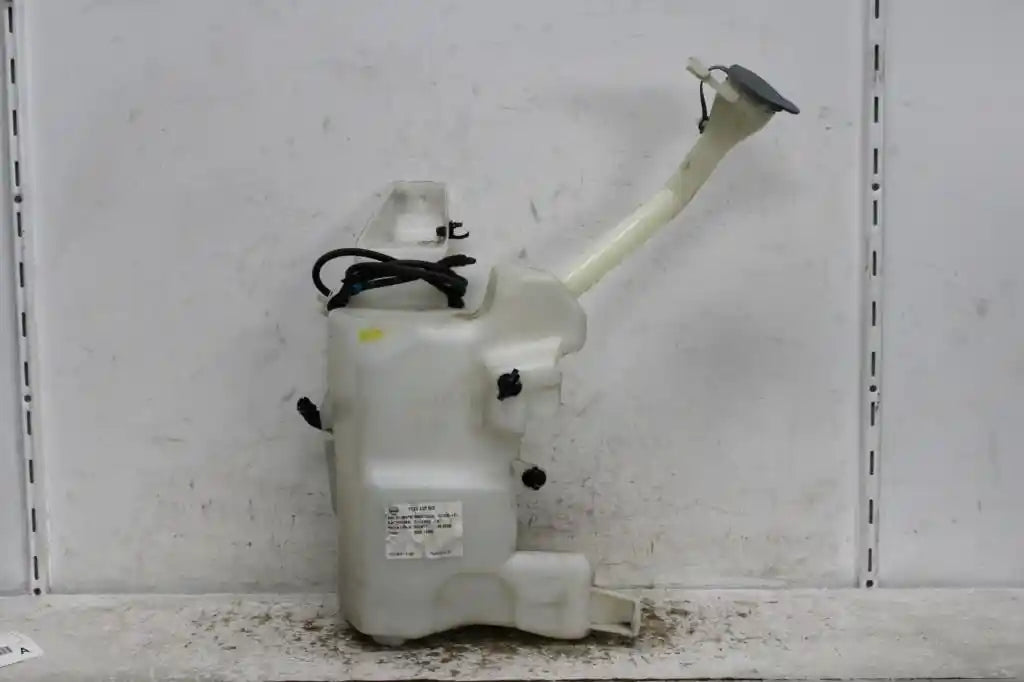 Used Nissan, Qashqai Washer Bottle J11 12/13 07/21 2017 – image 1 - All Good Parts