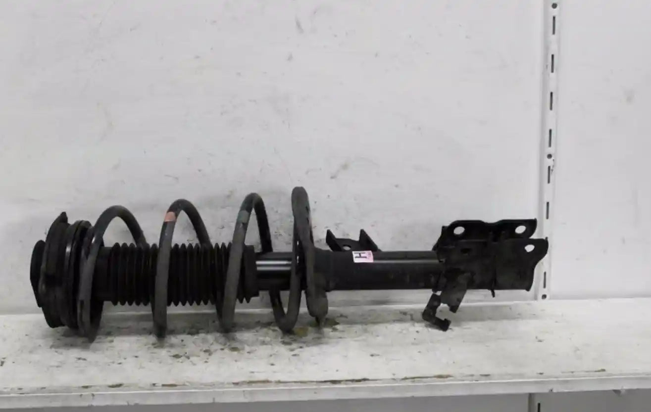 Used Nissan, Xtrail Left Front Strut T31 Diesel/Petrol 10/07 12/13 2008 – main images - All Good Parts