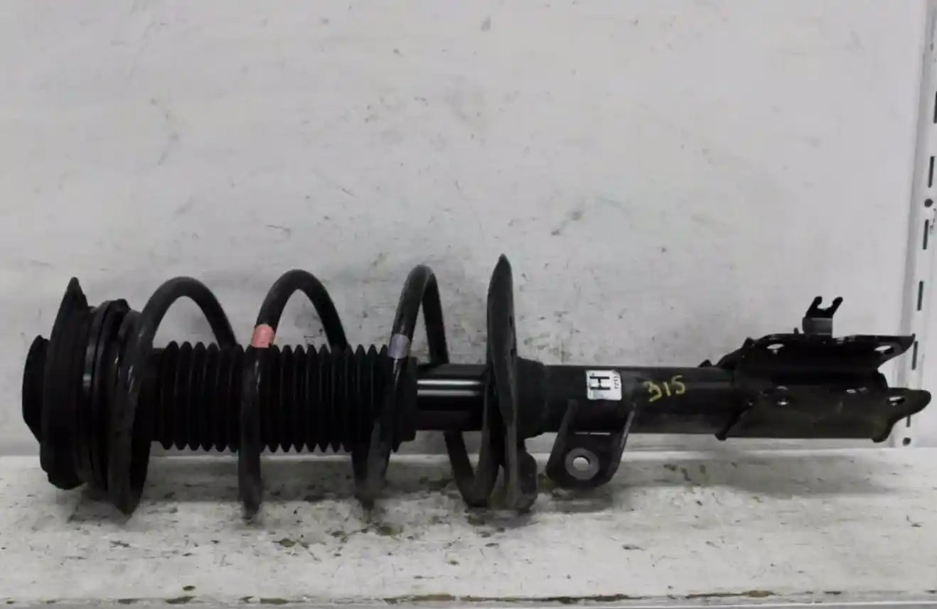 Used Nissan, Xtrail Right Front Strut T31 Diesel/Petrol 10/07 12/13 2008 – main images - All Good Parts