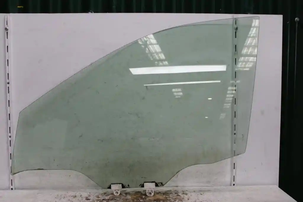 Used Nissan, Xtrail Left Front Door Window T32 02/14 07/22 2017 – image 1 - All Good Parts