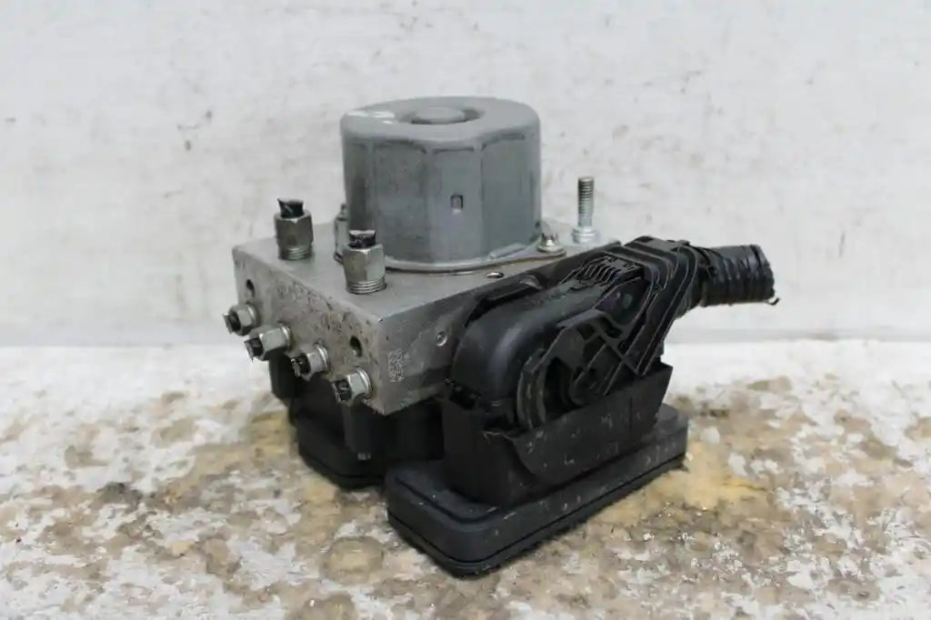 Used Nissan, Xtrail Abs Pump/Modulator T32 02/14 07/22 2016 – image 1 - All Good Parts