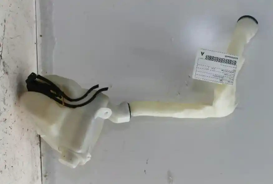Used Peugeot, 208 Washer Bottle A9 10/12 12/18 2013 – image 1 - All Good Parts