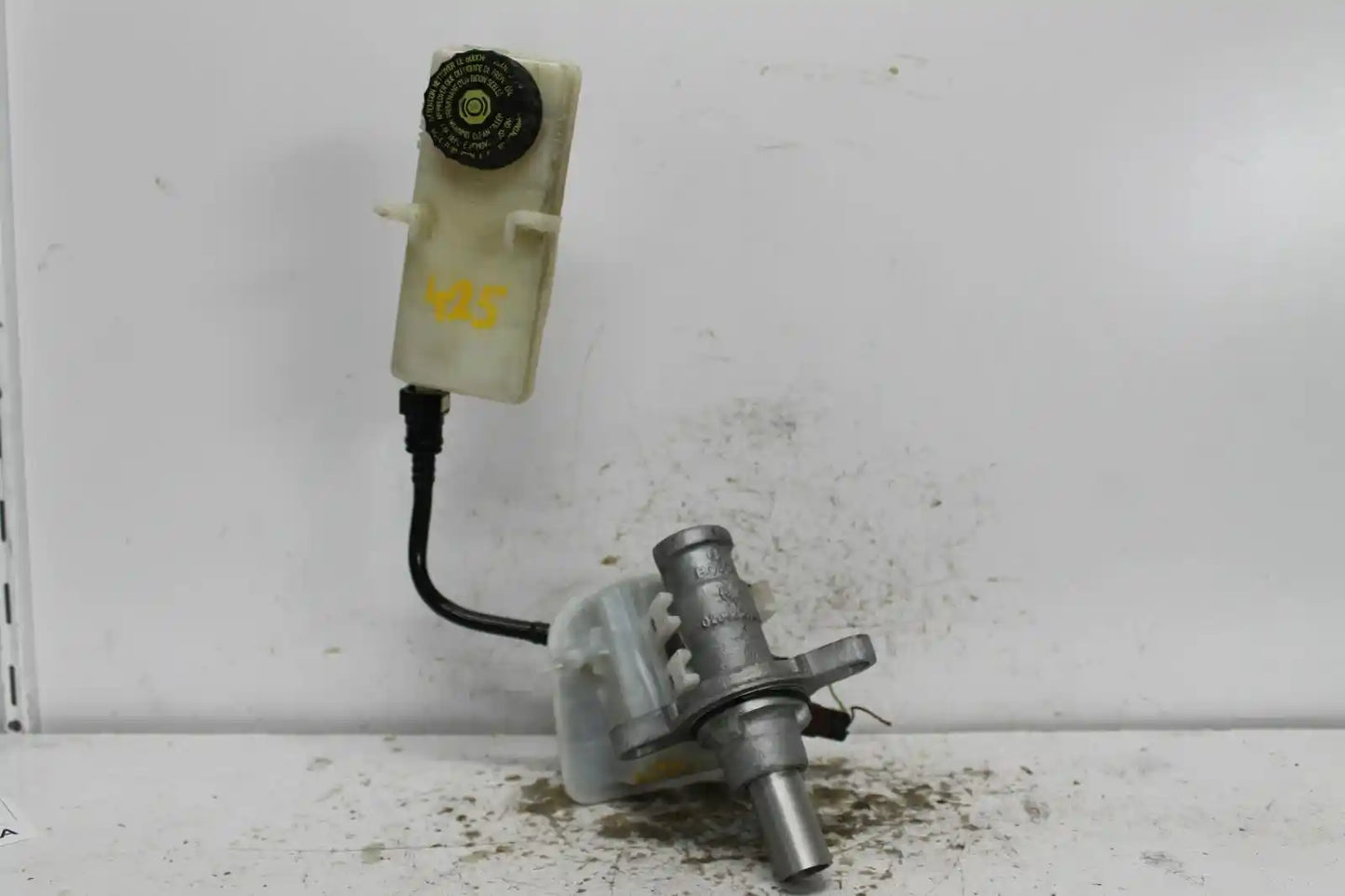 Used Peugeot, 308 Master Cylinder T7 09/07 01/14 2008 – main images - All Good Parts