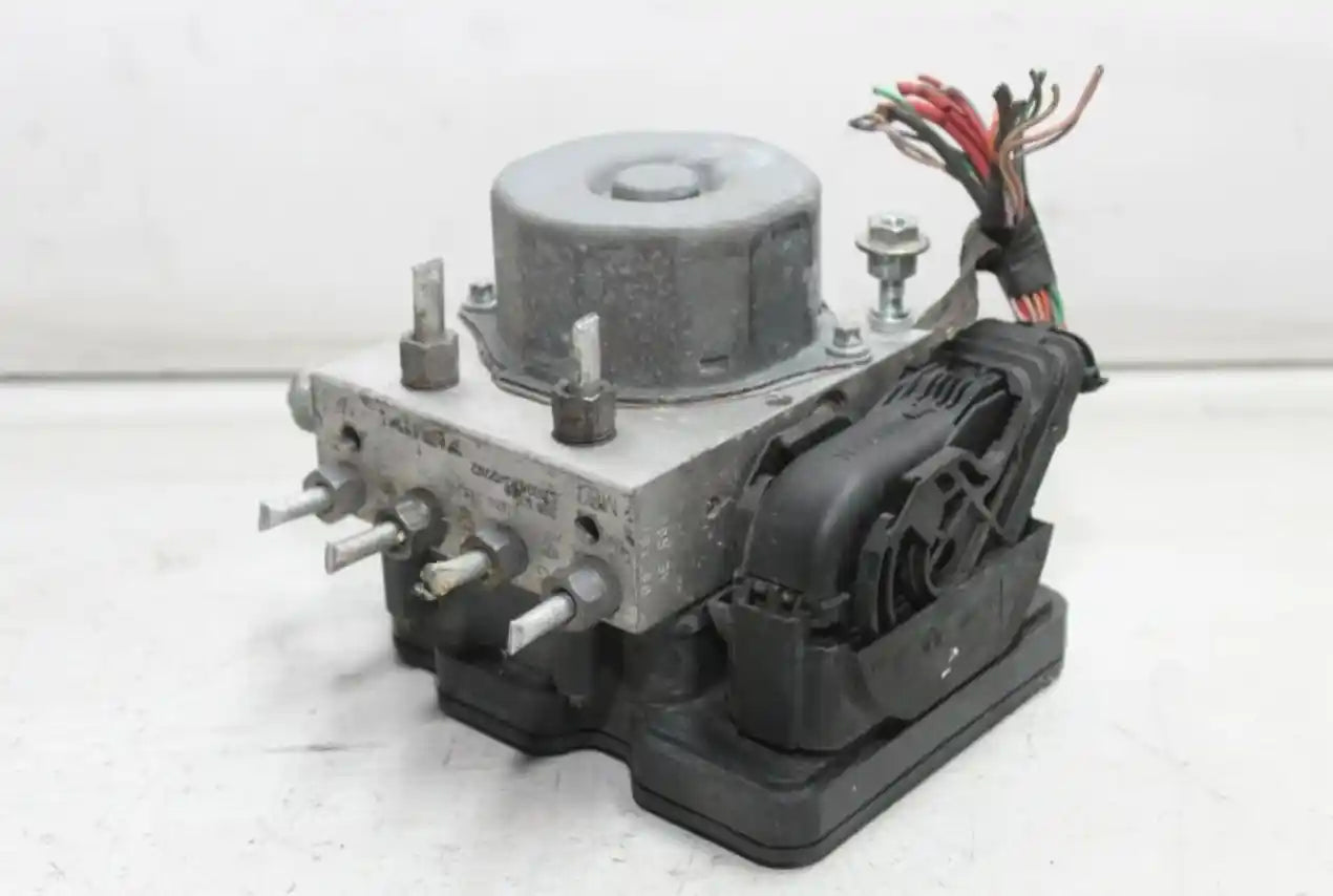 Used Renault, Captur Abs Pump/Modulator J87, 08/14-12/19 1989 2014 – main images - All Good Parts