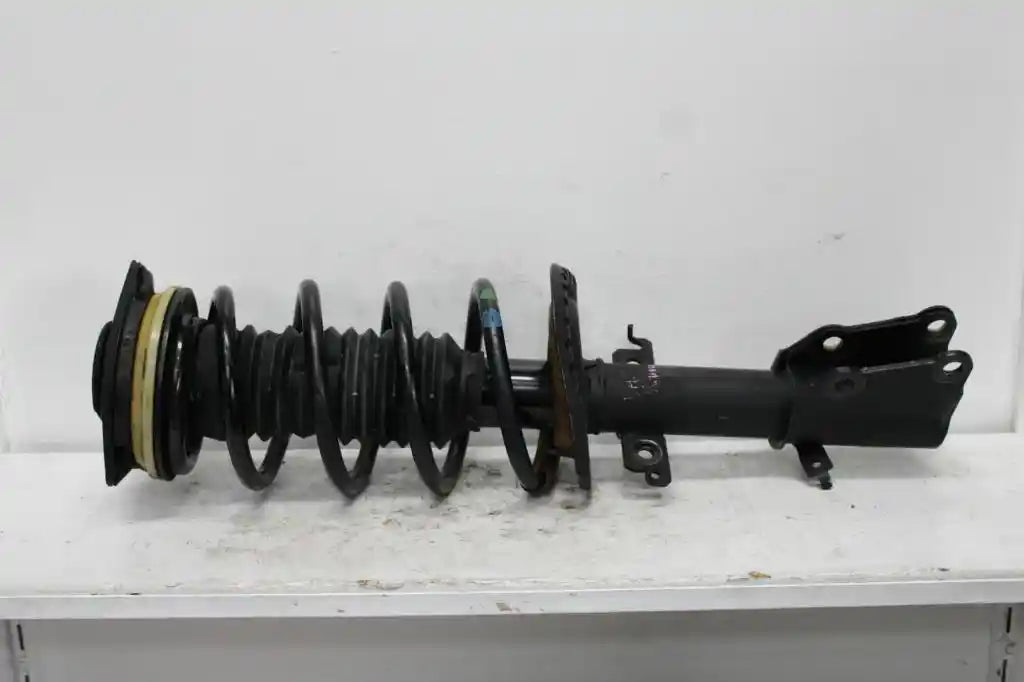 Used Renault, Kangoo Right Front Strut Petrol, 1.6, X61, 10/10-08/13 J00002 2011 – main images - All Good Parts
