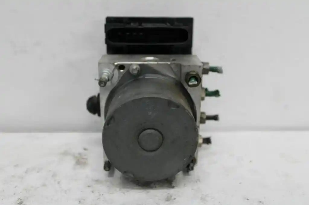 Used Renault, Kangoo Abs Pump/Modulator X76, 08/04-09/10 J10010 2004 – main images - All Good Parts