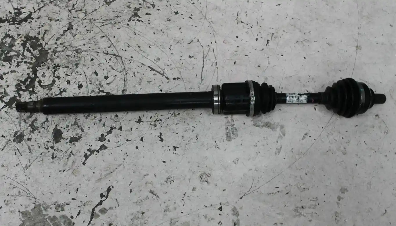 Used Volvo, V50 Right Driveshaft Front 2.4/2.5 Petrol Auto T/M Fwd 03/04 08/12 2008 – main images - All Good Parts