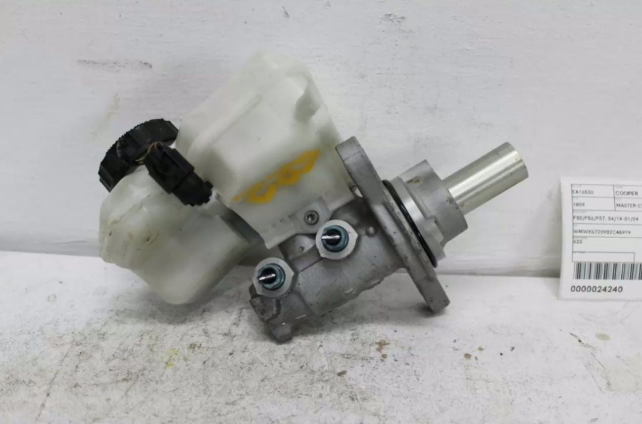 Used MINI, Cooper, Master Cylinder F55/F56/F57, 04/14-01/24 2015 – main images - All Good Parts