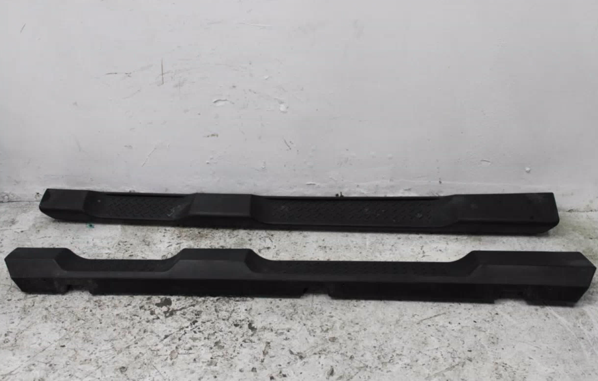 Used Jeep, Wrangler Side Step/Skirt Jk, Assy, 4Dr Type, 12/06-07/18 2016 – main images - All Good Parts